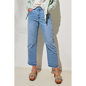 Jeans court  Leandra